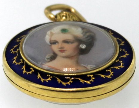 Incredible Enamel Pink Roses Lady Portrait other Side 18k Gold Pocket 